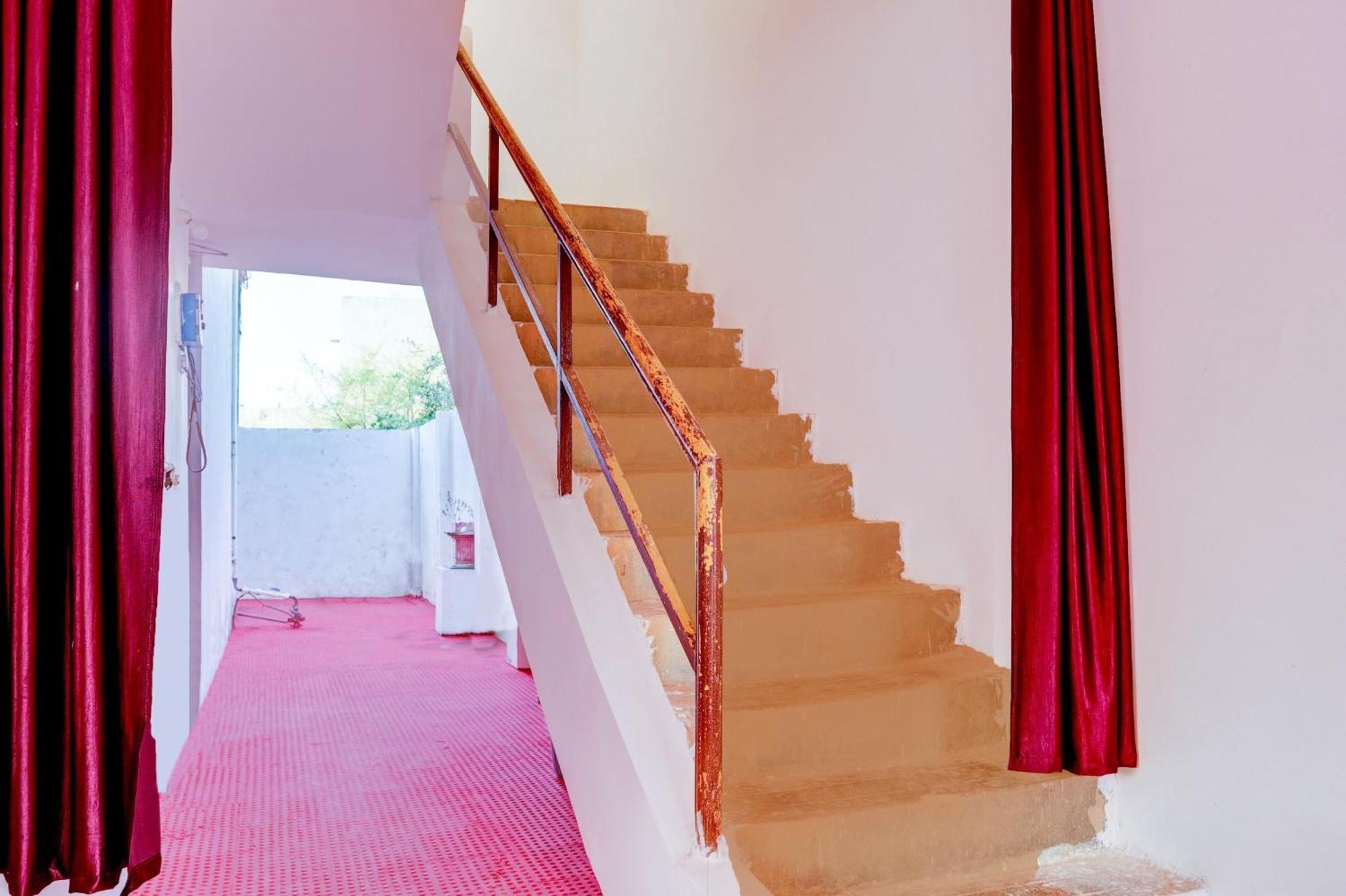 Hotel O Samridhi Bilāspur Extérieur photo